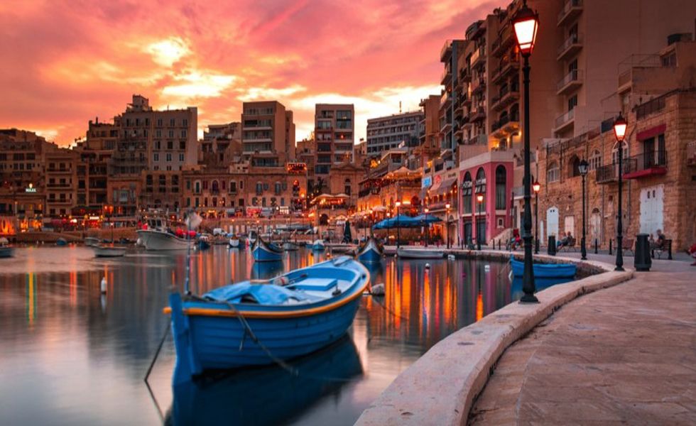 Еврокомиссия пообещала проверить новую инвестиционную программу Мальты